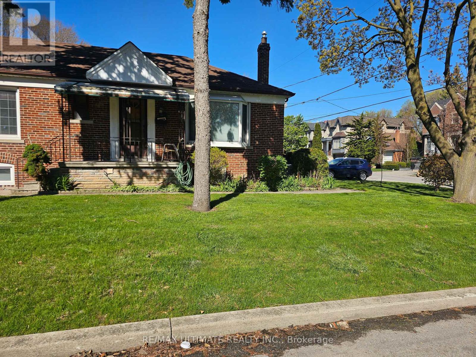 Detached at 519 DOUGLAS AVENUE, Toronto (Bedford Park-Nortown)