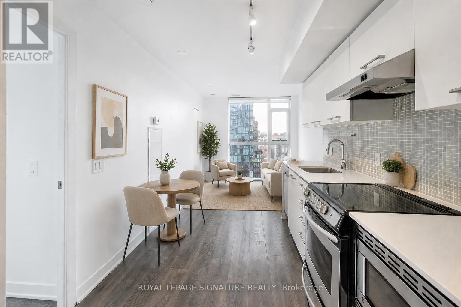 Apartment at 1203 - 87 PETER STREET, Toronto (Waterfront Communities)