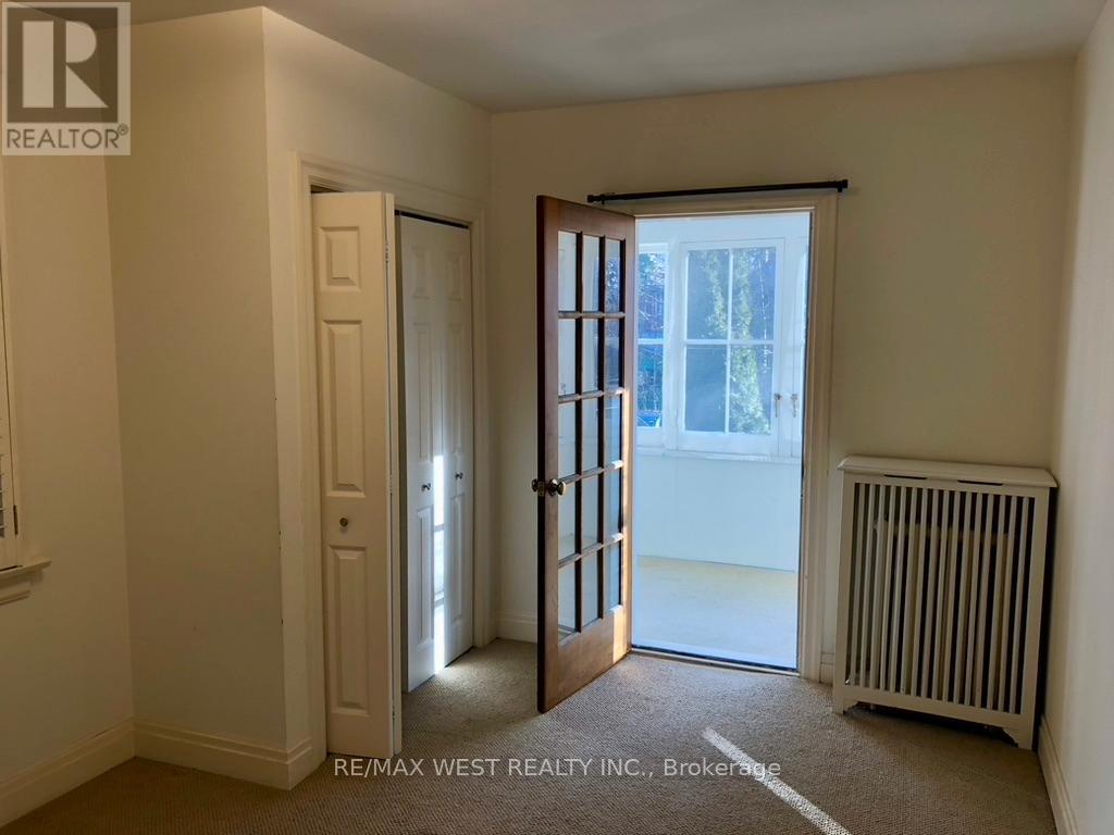 Detached at MAIN FLOOR - 305 ST CLAIR AVENUE E, Toronto