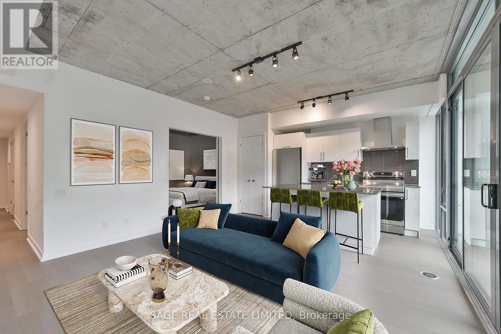 Apartment at 914 - 95 BATHURST STREET, Toronto