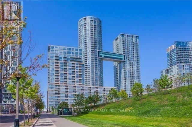 Townhouse at G17 - 26 CAPREOL COURT, Toronto (Waterfront Communities)