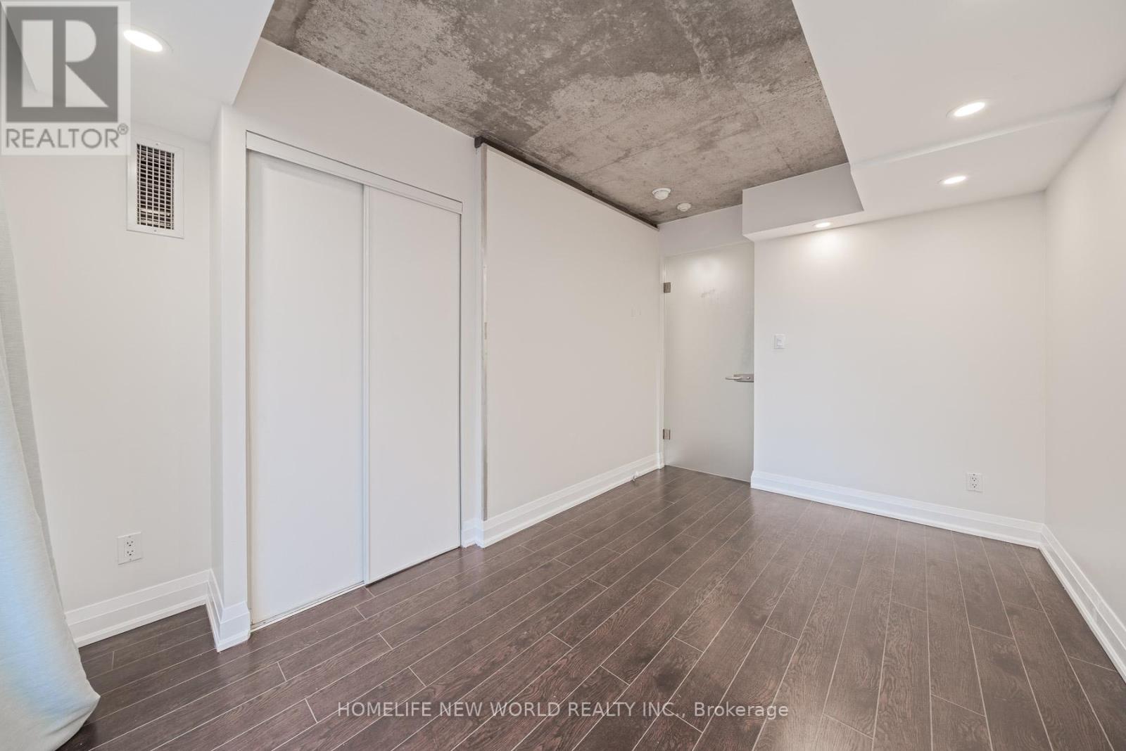Apartment at 1020 - 1029 KING STREET W, Toronto