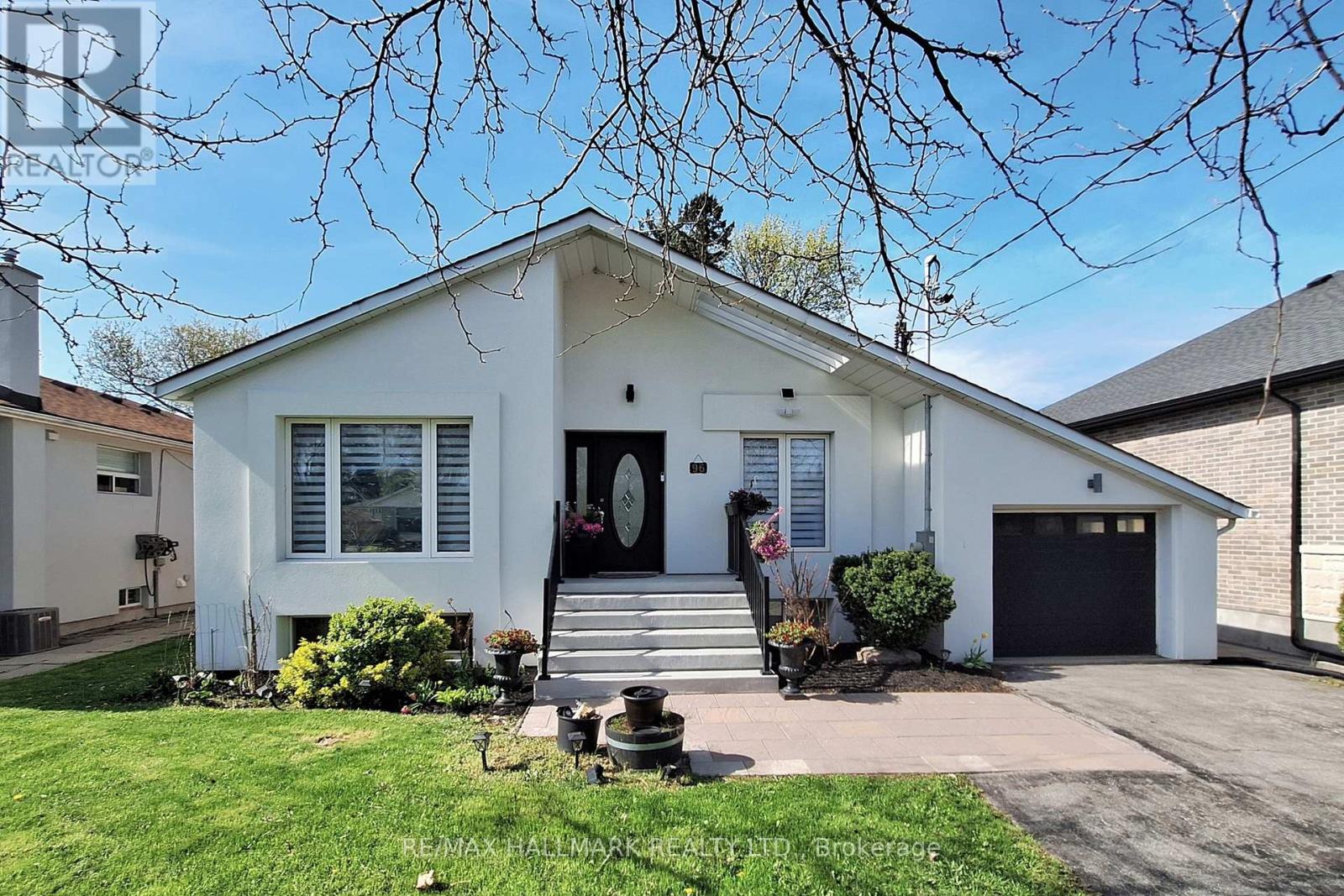 Detached at 96 SEARLE AVENUE, Toronto (Bathurst Manor)