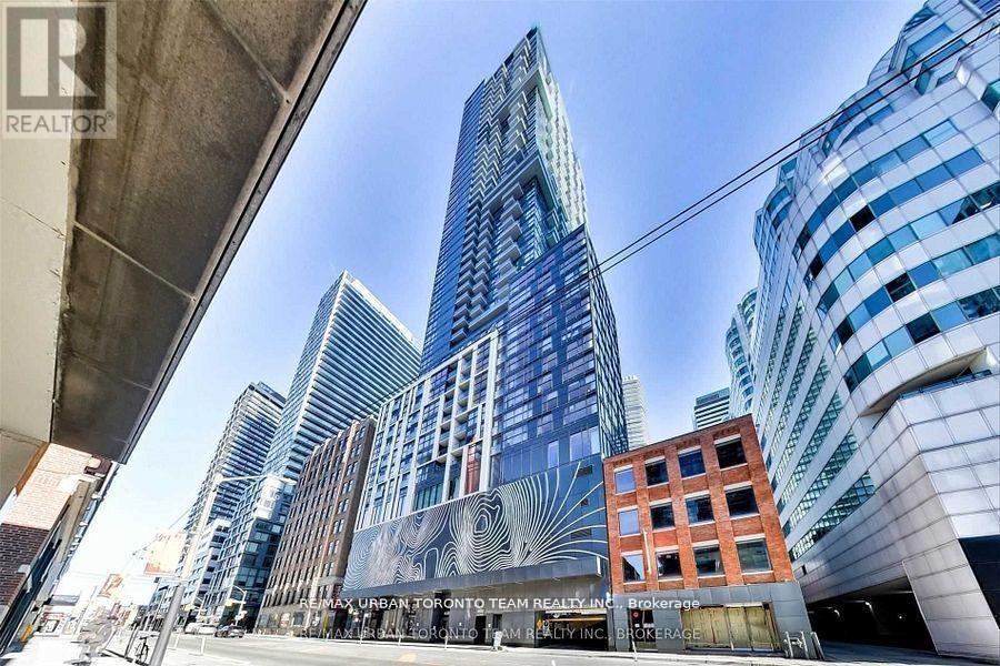 Apartment at 3303 - 87 PETER STREET, Toronto (Waterfront Communities)