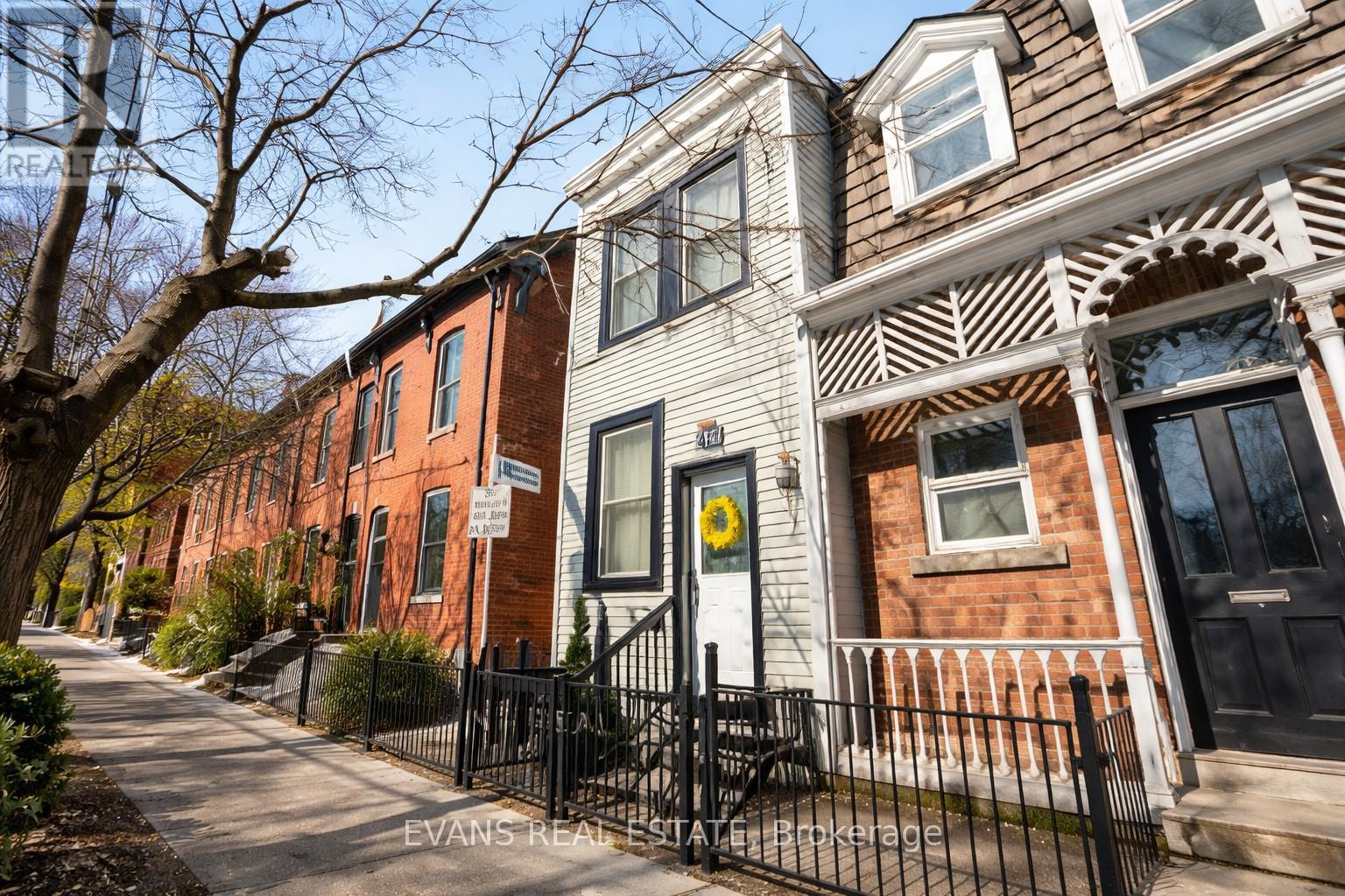 Semi-Detached/Link at 448 GERRARD STREET E, Toronto (Cabbagetown-South St. James Town)
