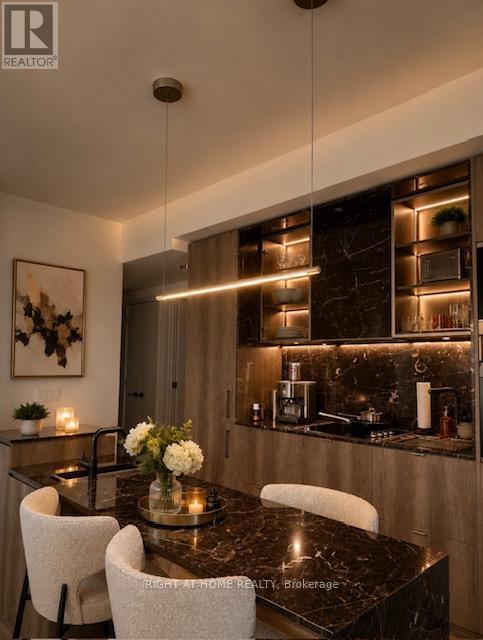 Apartment at 1105 - 11 YORKVILLE AVENUE, Toronto