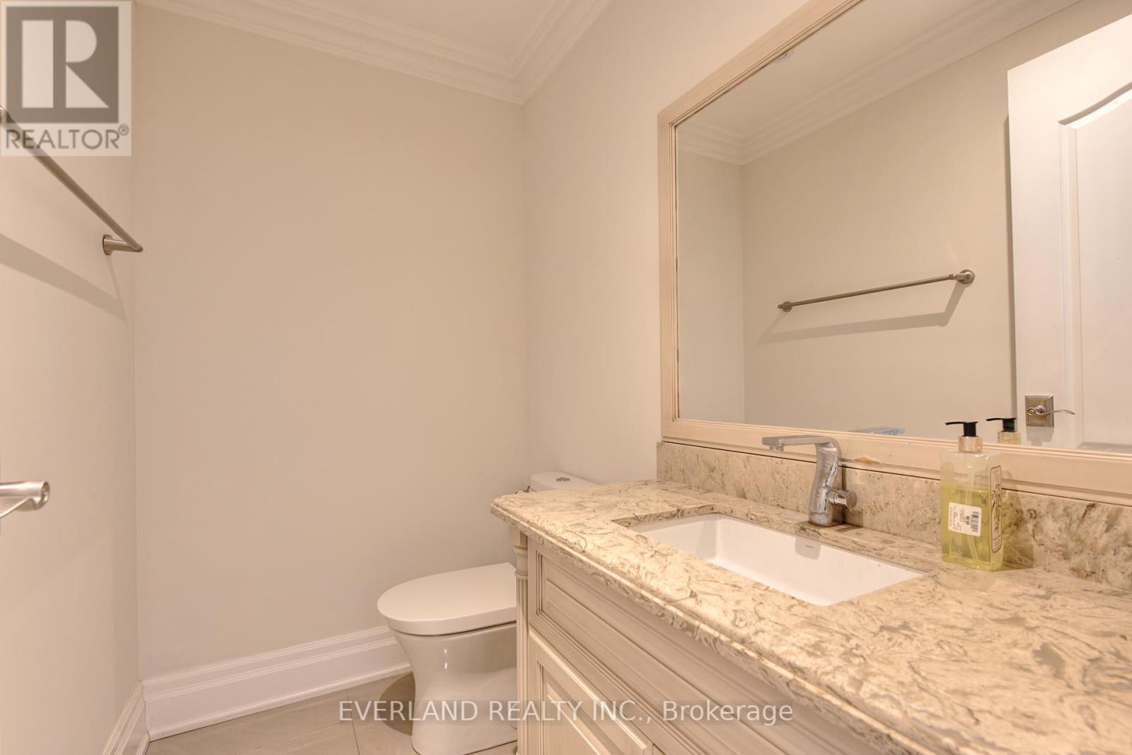 Detached at MAIN - 369 HOLLYWOOD AVENUE, Toronto