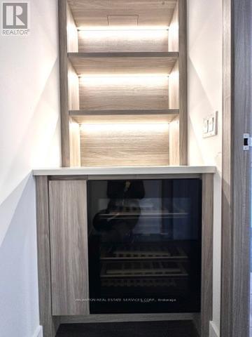 Apartment at 911 - 75 BILLES HEIGHTS, Toronto