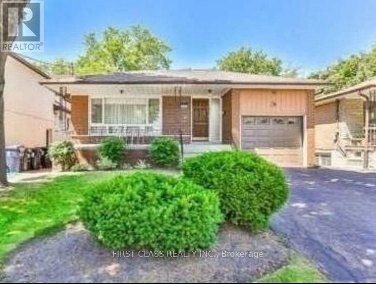 Detached at 124 BARSE STREET, Toronto (Bedford Park-Nortown)