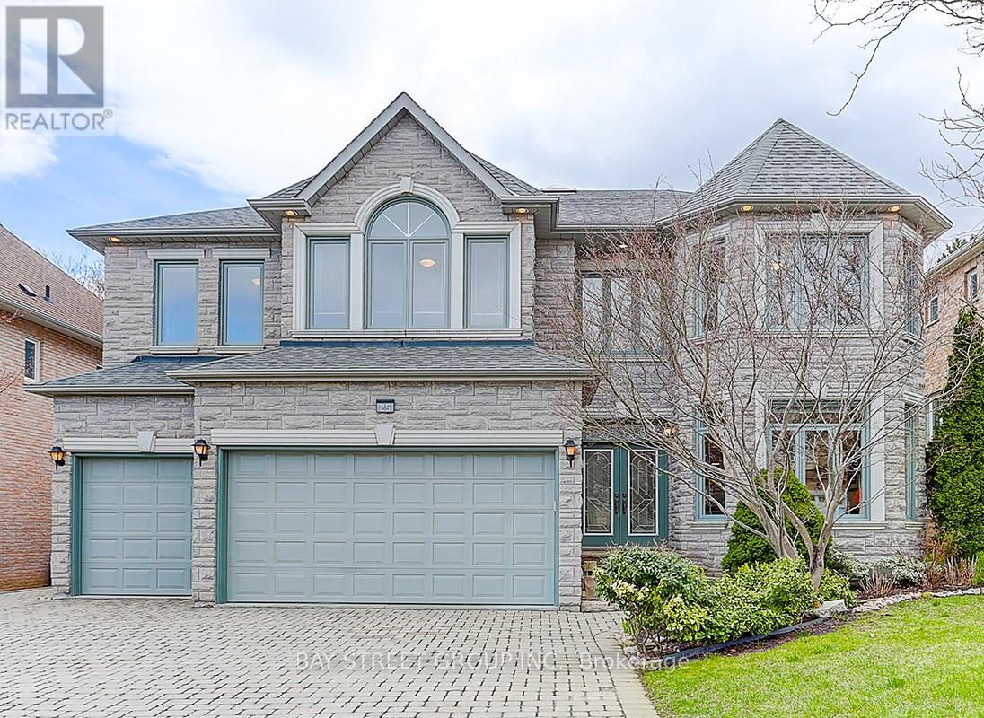 Detached at 25 BOWAN COURT, Toronto (Bayview Woods-Steeles)