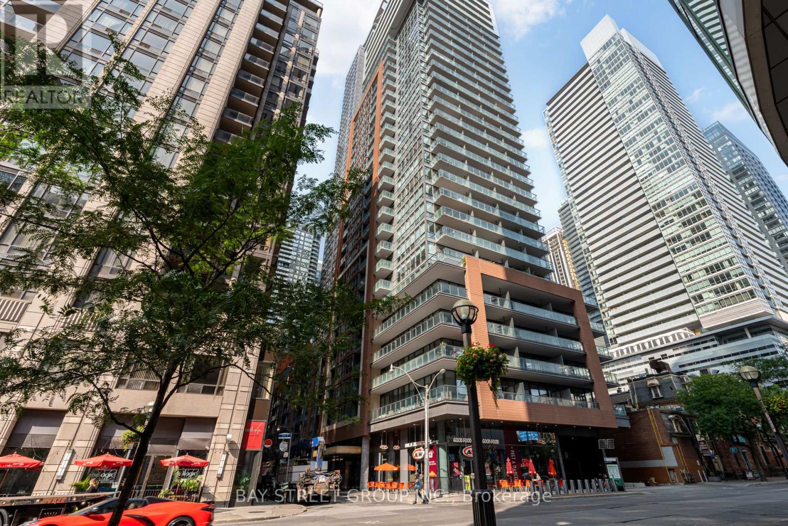 Apartment at 909 - 8 MERCER STREET, Toronto (Waterfront Communities)