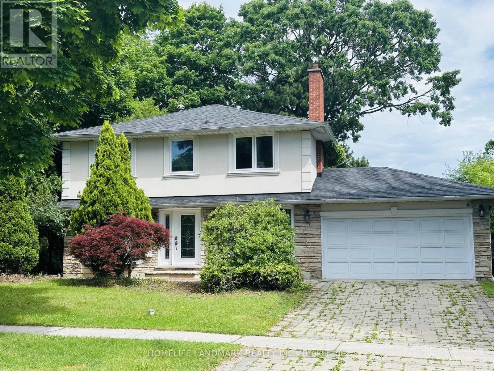 Detached at 125 BANNATYNE DRIVE, Toronto (St. Andrew-Windfields)