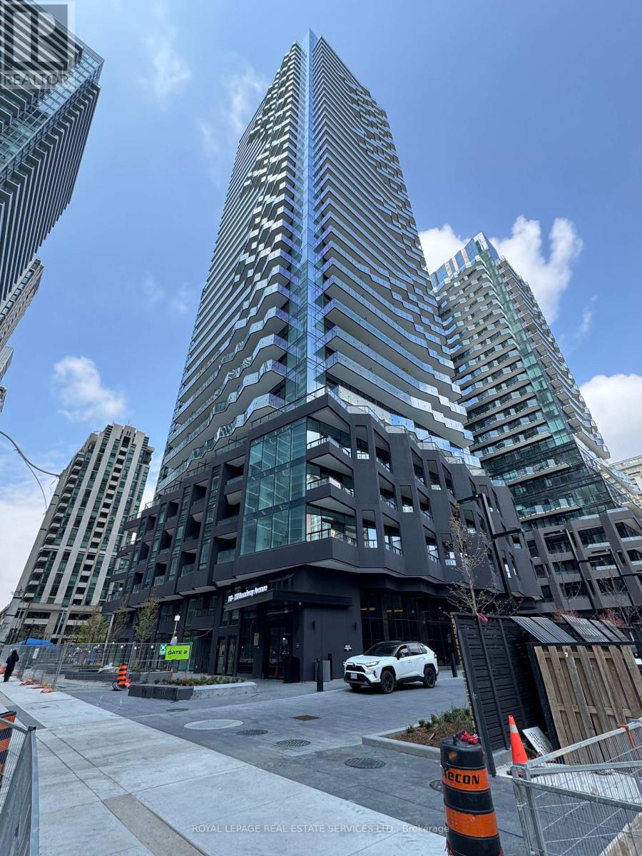 Apartment at 2809 - 110 BROADWAY AVENUE, Toronto (Mount Pleasant West)