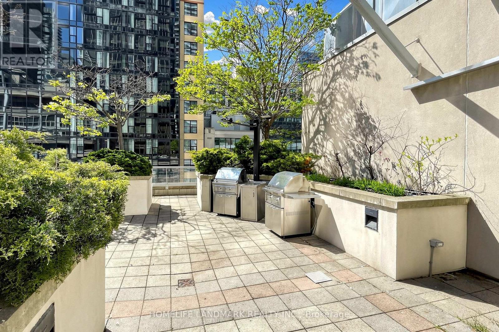 Apartment at 1124 - 270 WELLINGTON STREET W, Toronto