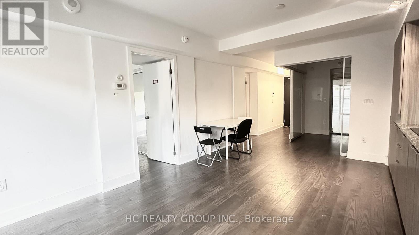 Apartment at 1008 - 955 BAY STREET, Toronto