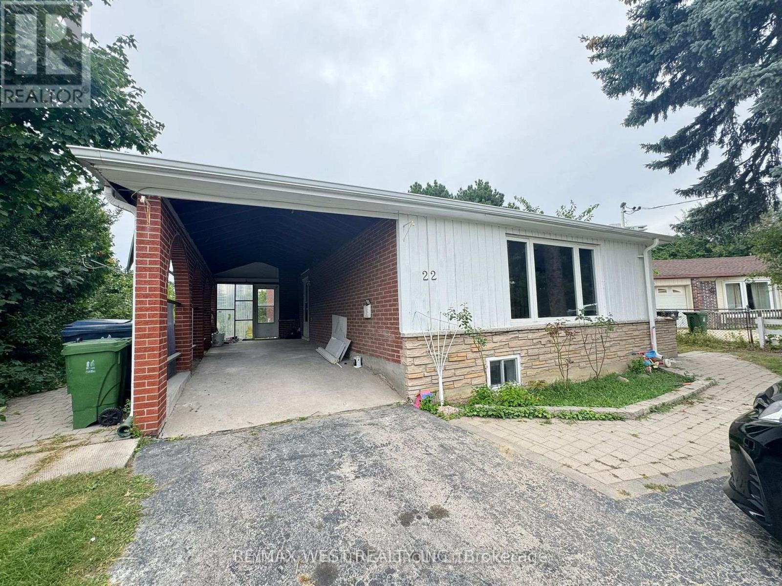 Detached at 22 AXSMITH CRESCENT, Toronto (Don Valley Village)