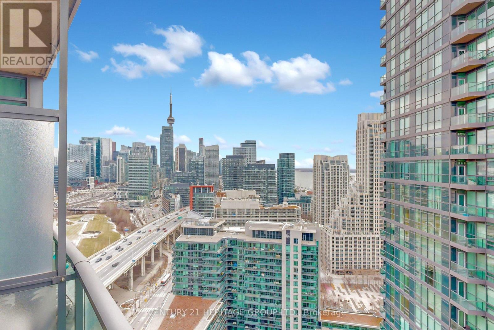 Apartment at 2713 - 231 FORT YORK BOULEVARD, Toronto (Niagara)