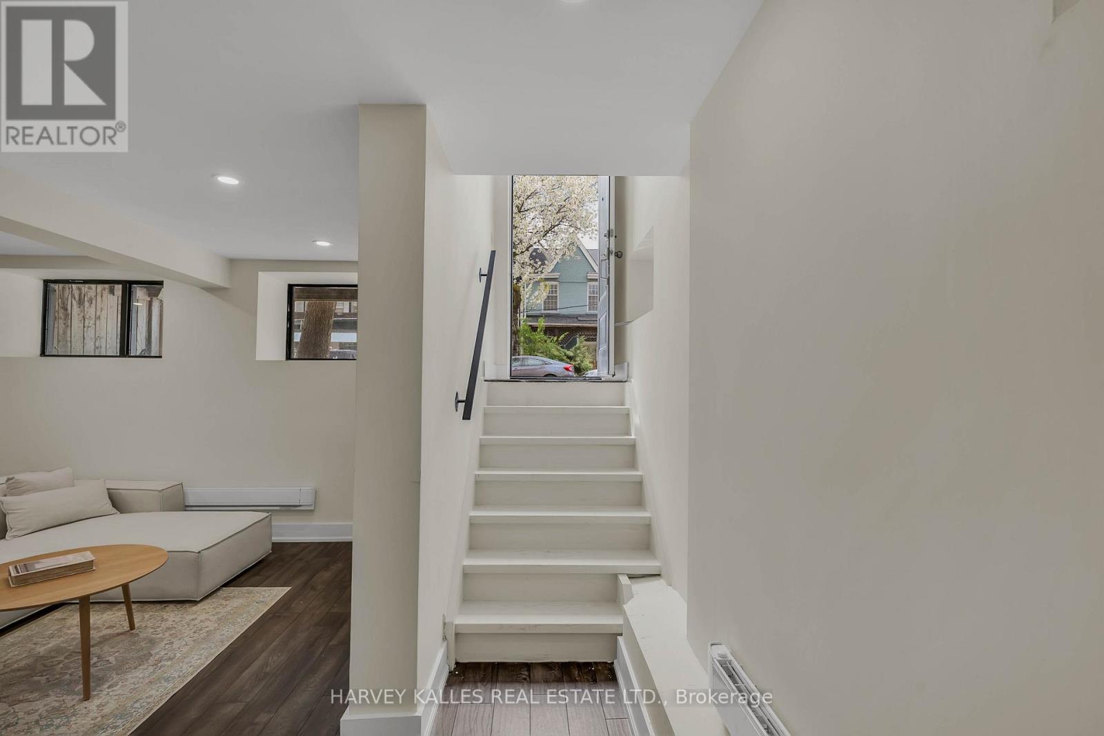 Detached at 3 - 692 RICHMOND STREET W, Toronto