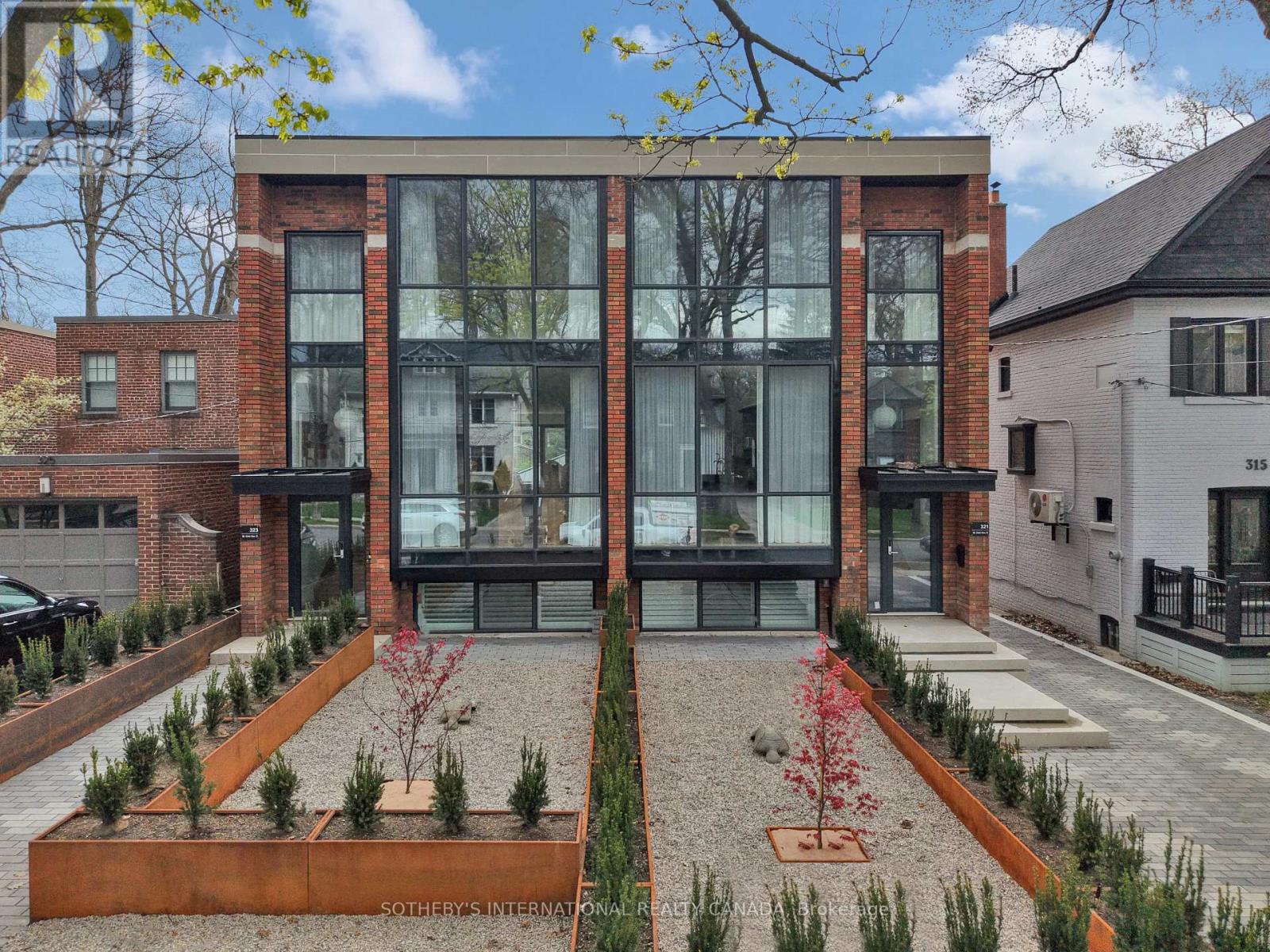 Semi-Detached/Link at 323 ST CLAIR AVENUE E, Toronto (Rosedale-Moore Park)