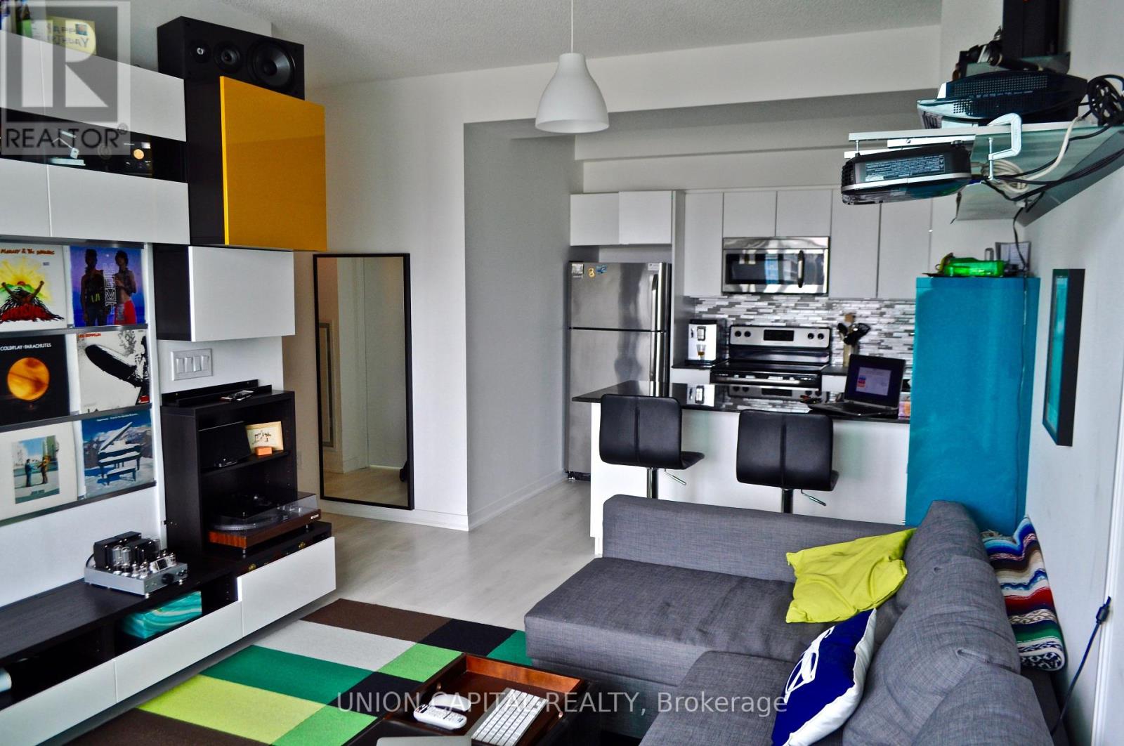 Apartment at 1803 - 150 EAST LIBERTY STREET, Toronto (Niagara)
