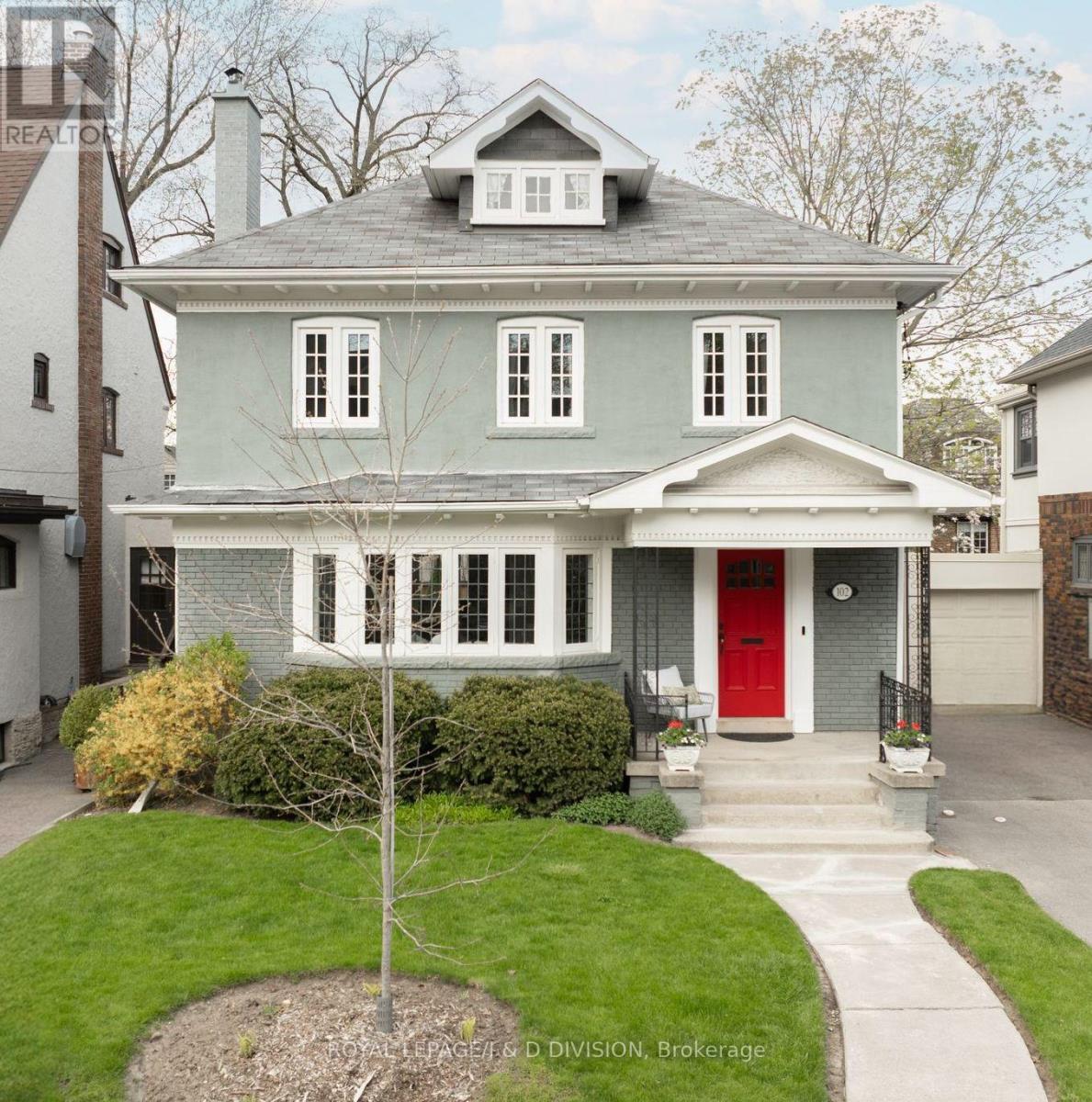 Detached at 102 RIDGE DRIVE, Toronto (Rosedale-Moore Park)