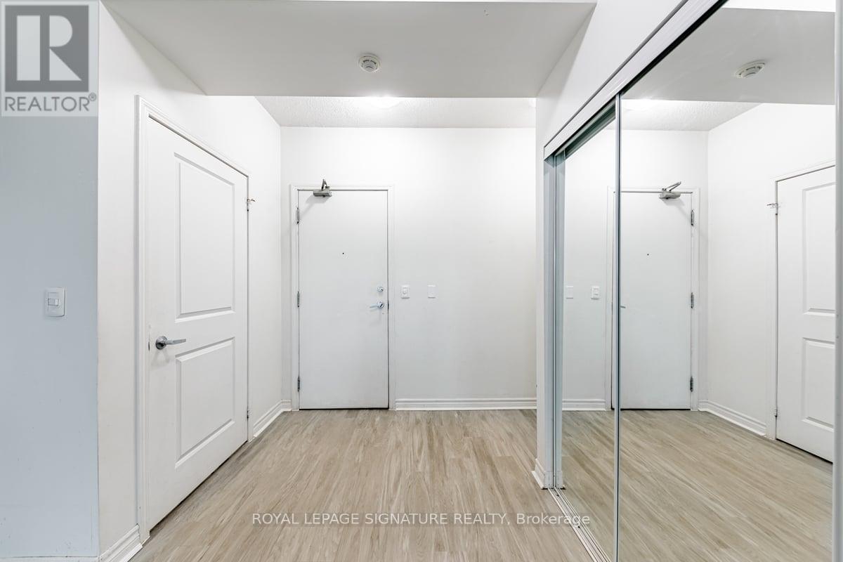 Apartment at 602 - 2885 BAYVIEW AVENUE, Toronto (Bayview Village)