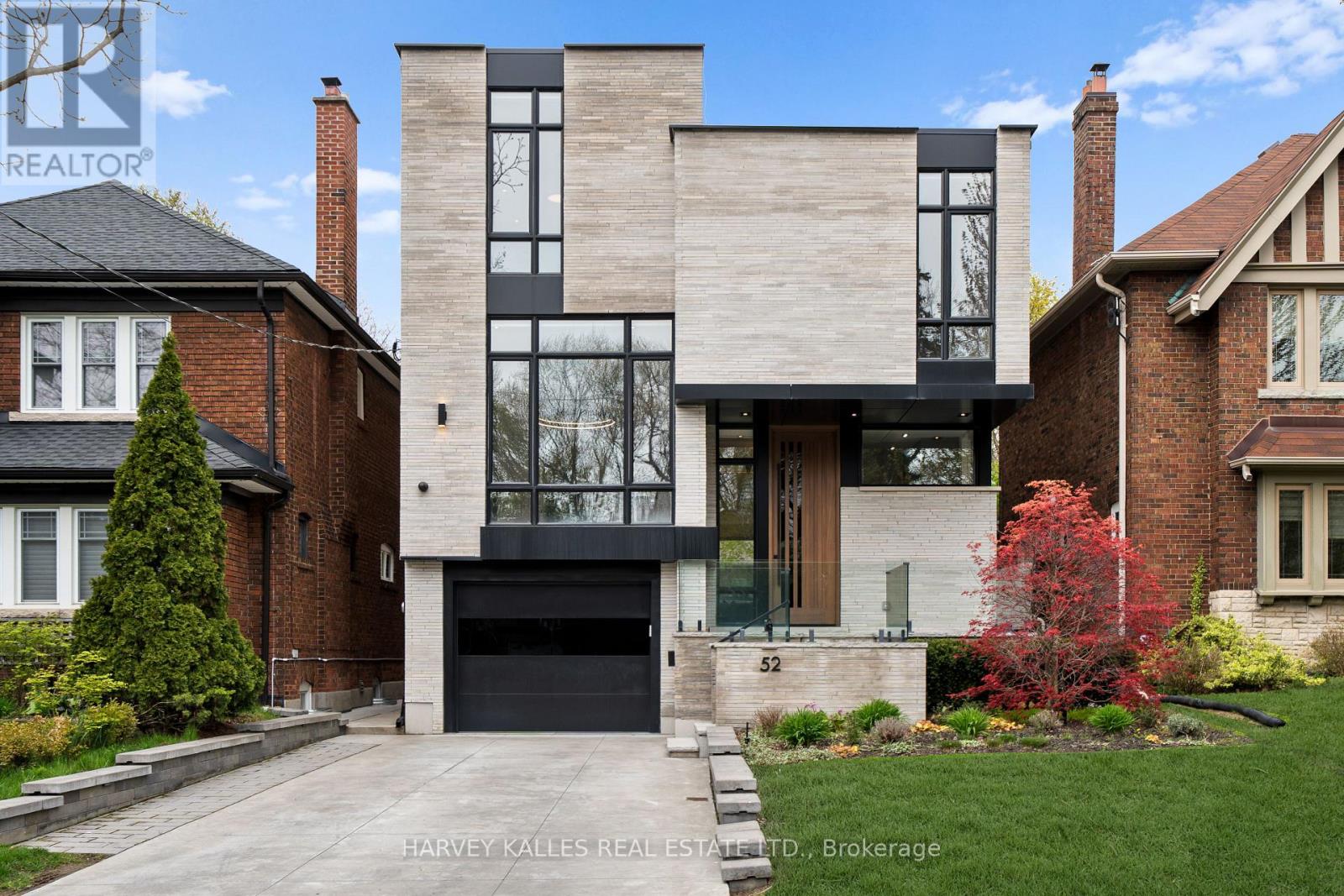Detached at 52 ELMSTHORPE AVENUE, Toronto (Forest Hill South)