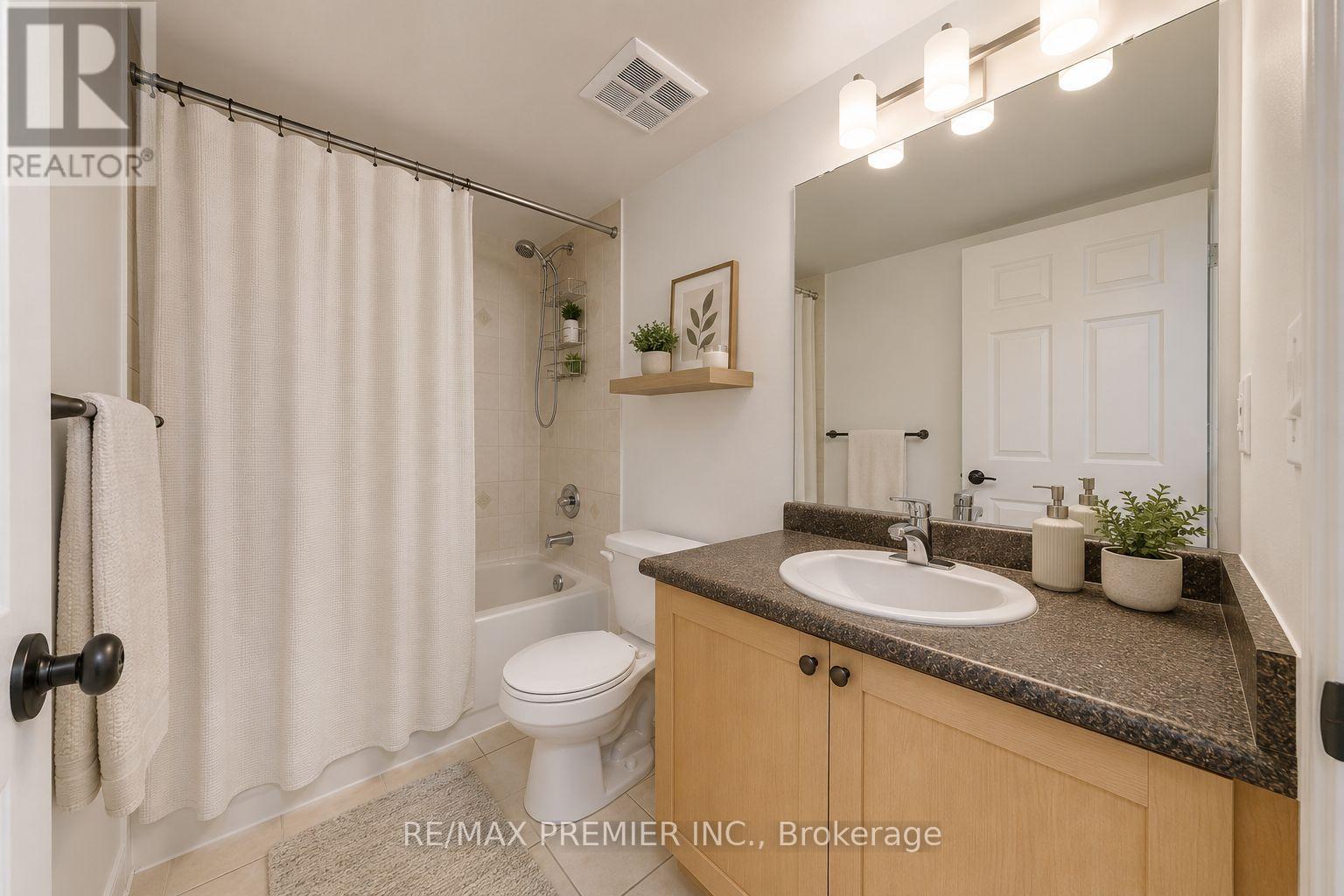 Townhouse at 17 - 55 CEDARCROFT BOULEVARD, Toronto