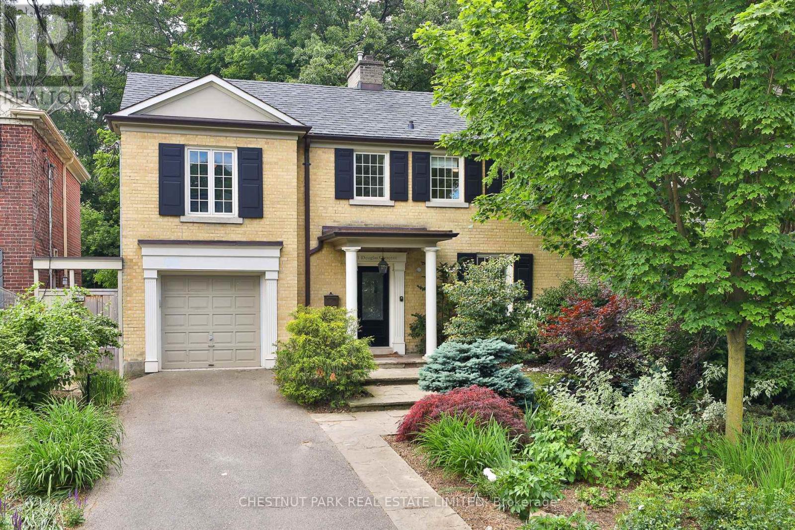 Detached at 21 DOUGLAS CRESCENT, Toronto (Leaside)
