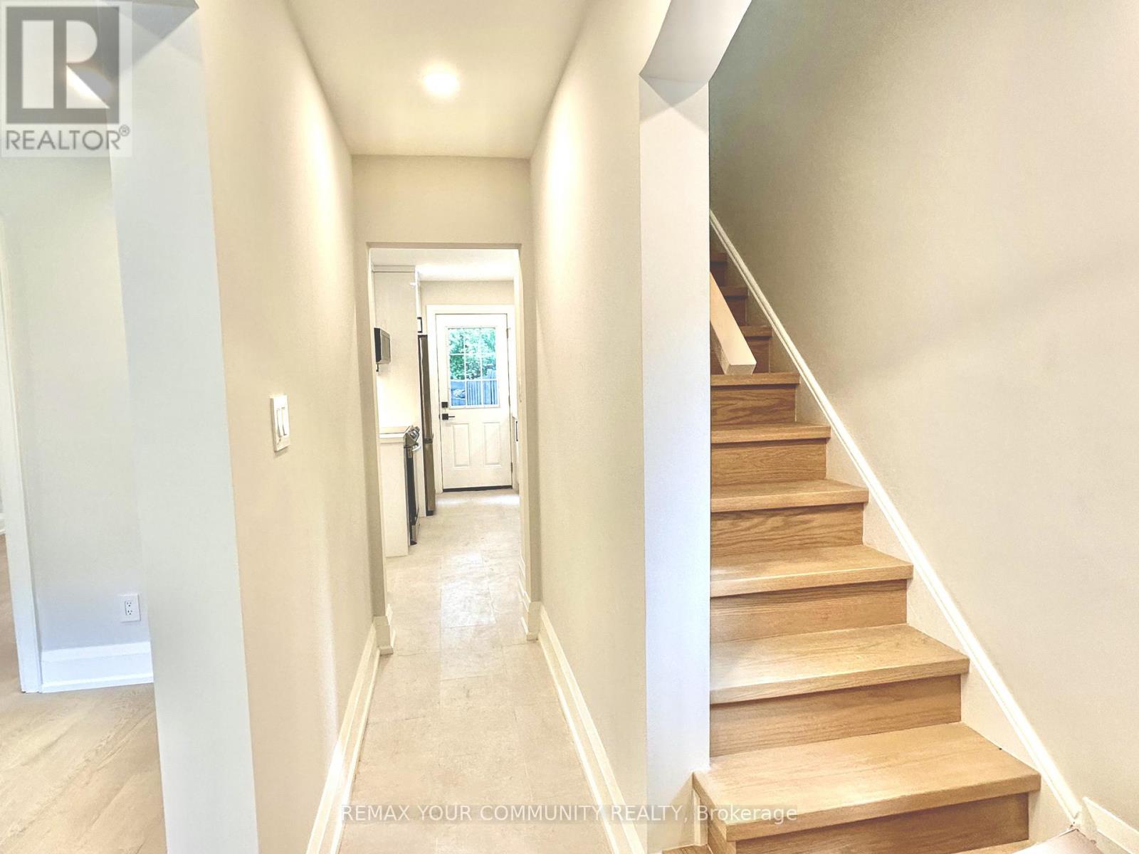 Detached at 351 FAIRLAWN AVENUE, Toronto