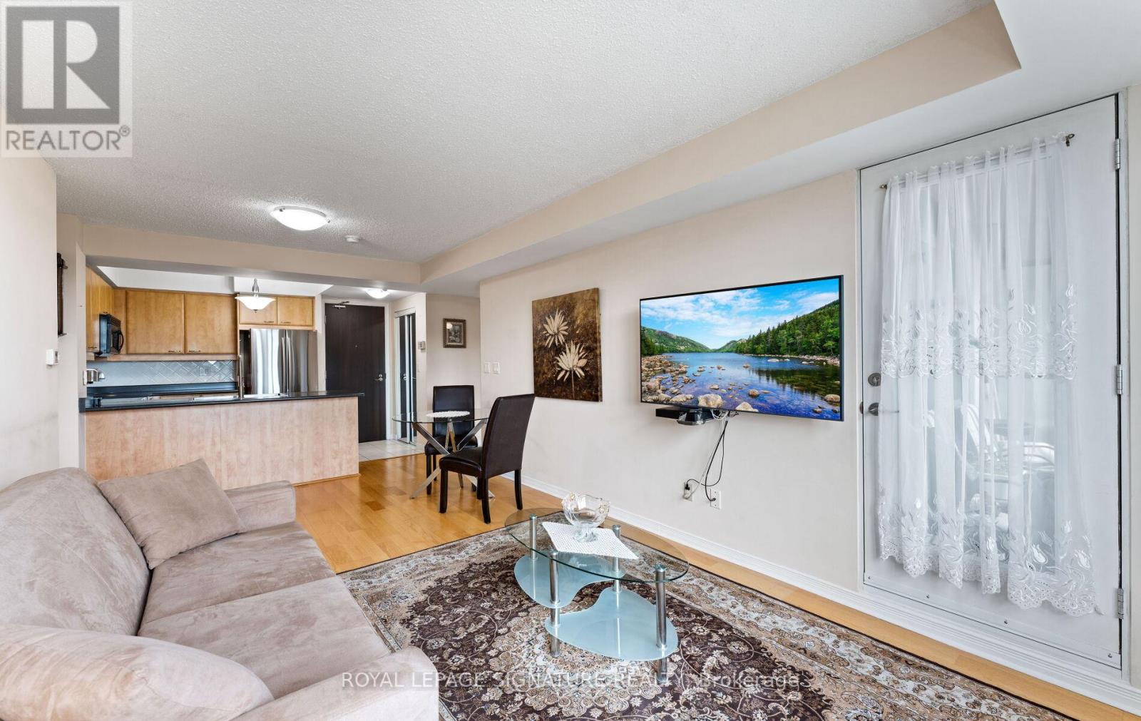 Apartment at 406 - 205 THE DONWAY W, Toronto