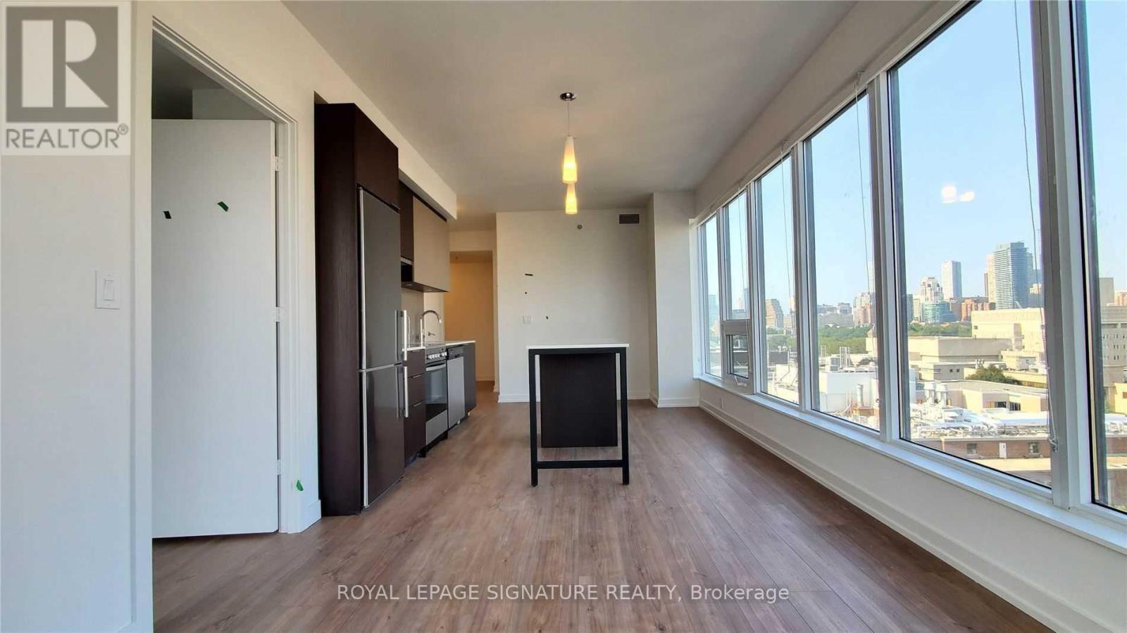 Apartment at 1108 - 203 COLLEGE STREET, Toronto