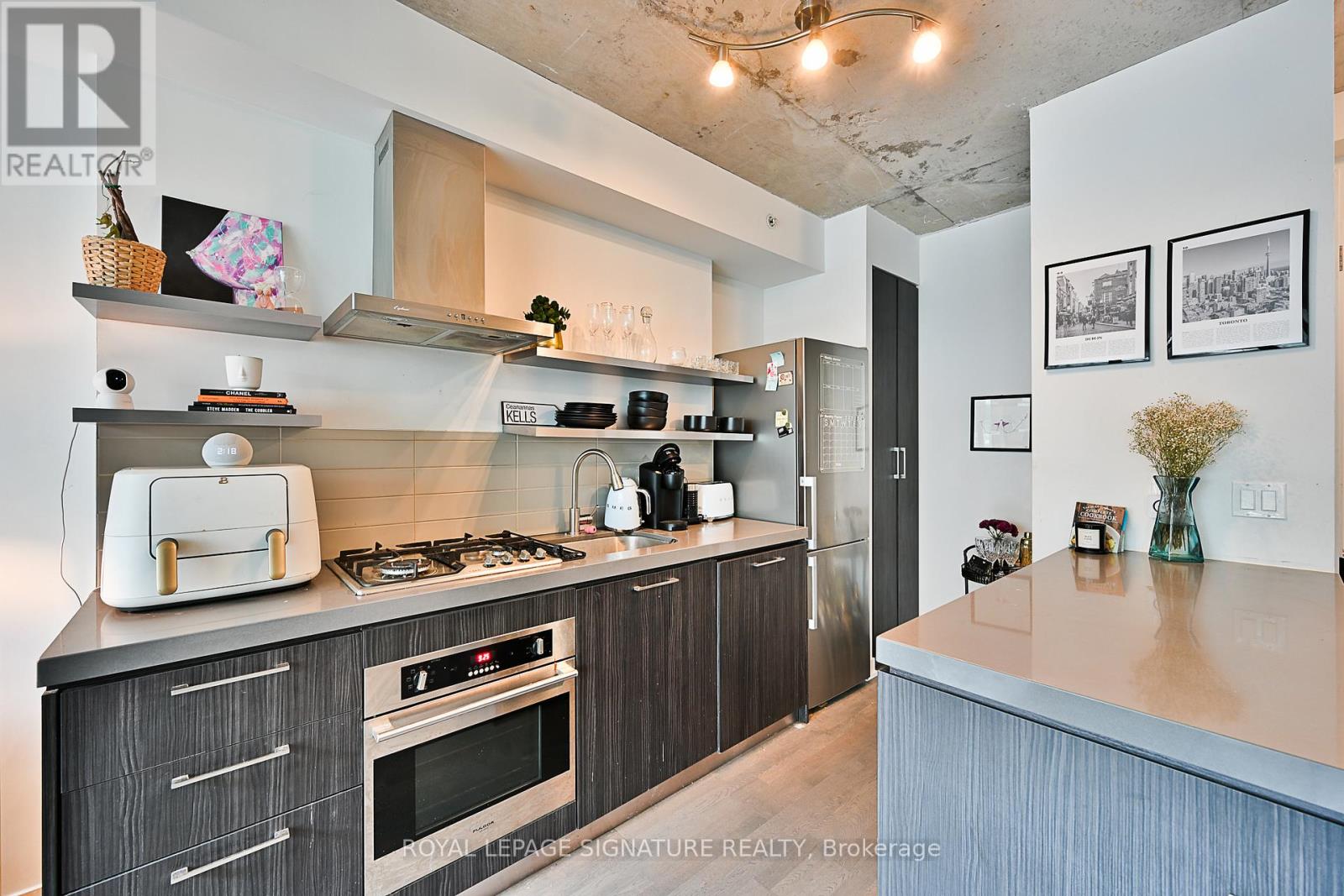 Apartment at 601 - 560 KING STREET W, Toronto (Waterfront Communities)