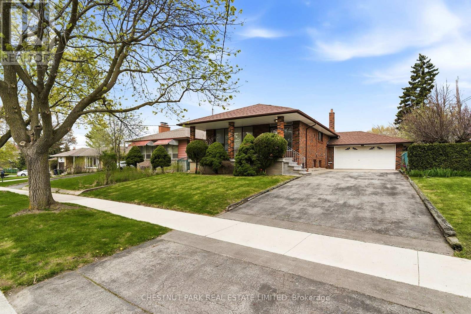 Detached at 154 SWEENEY DRIVE, Toronto (Victoria Village)