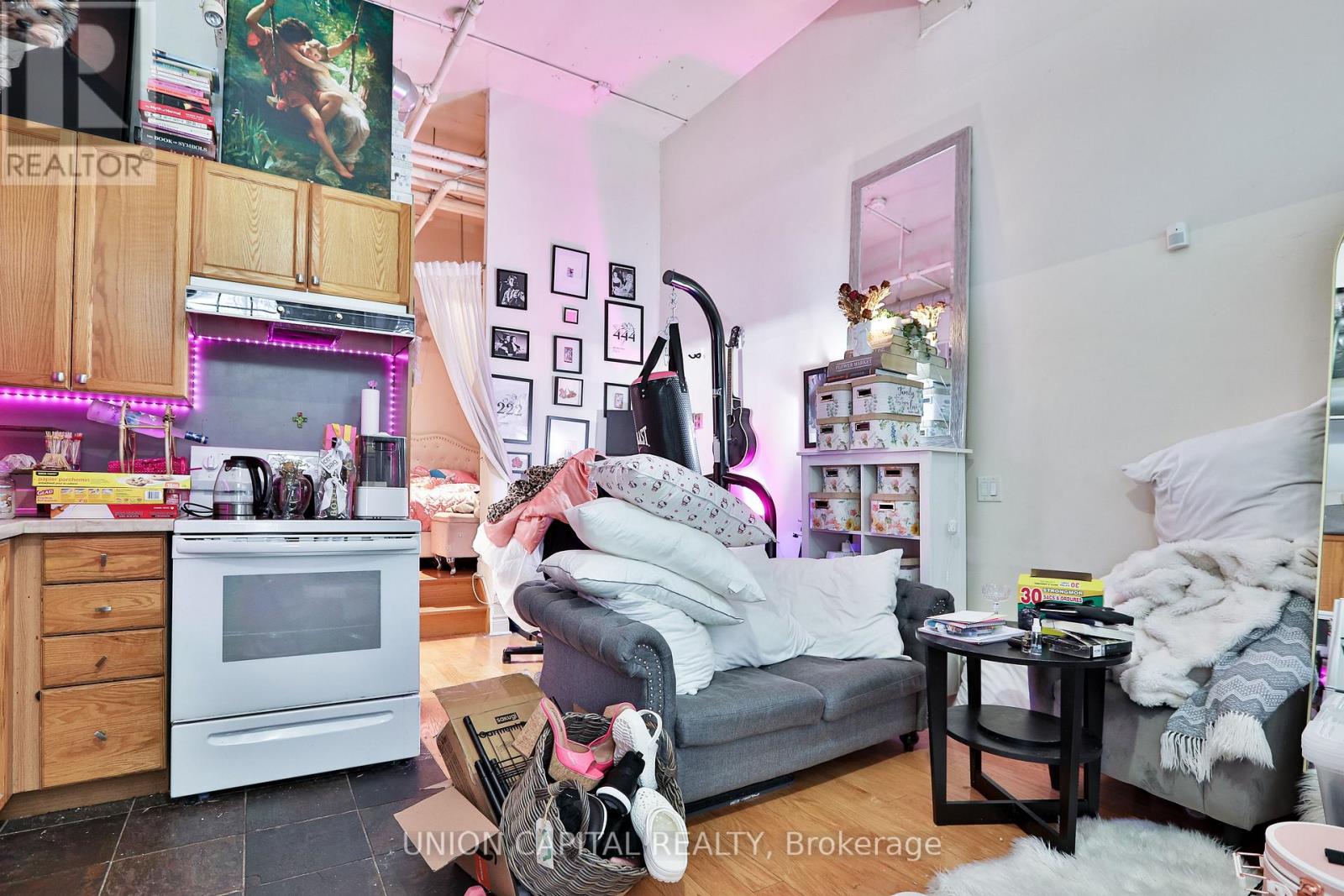 Apartment at 143 - 71 MCCAUL STREET, Toronto (Kensington-Chinatown)