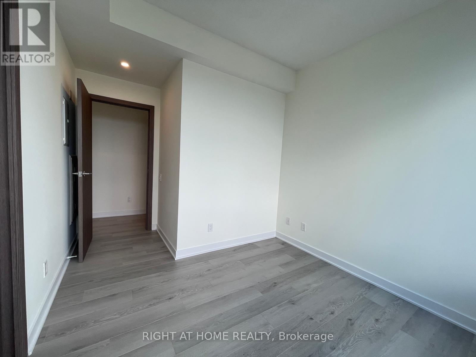 Apartment at 3205 - 19 BATHURST STREET, Toronto