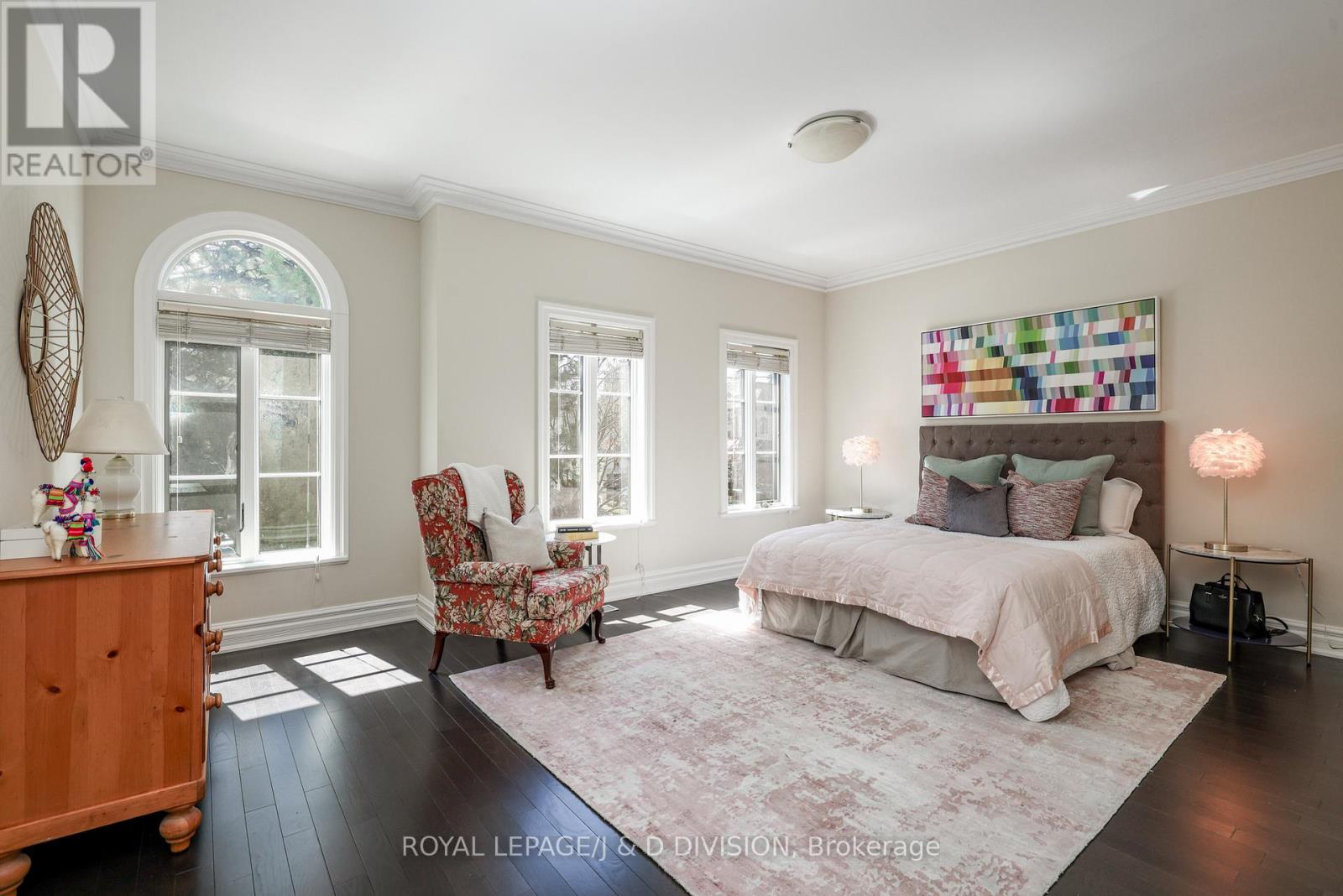 Detached at 82 MUNRO BOULEVARD, Toronto