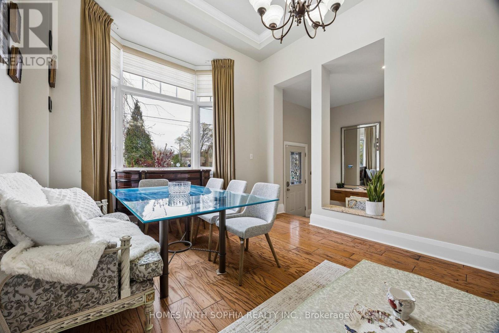 Detached at 162 GLENVALE BOULEVARD, Toronto