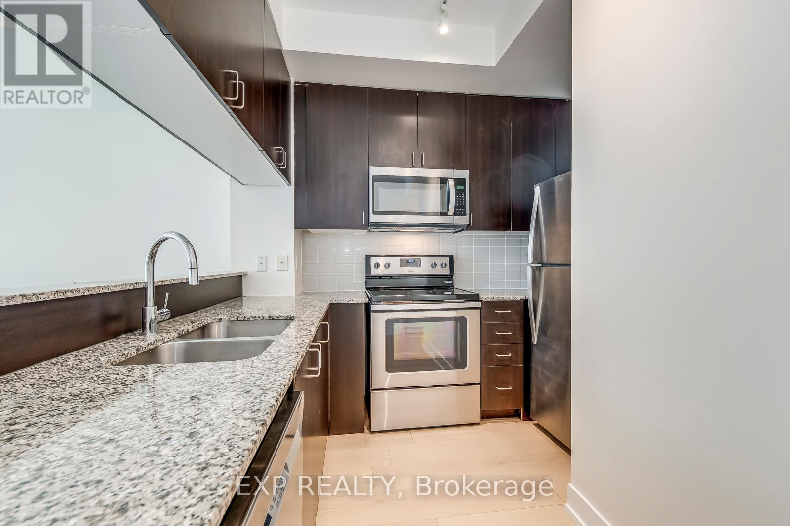 Apartment at 610 - 68 MERTON STREET, Toronto