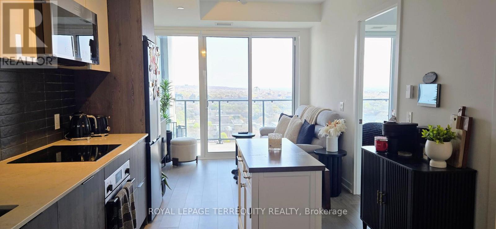 Apartment at 2213 - 5 DEFRIES STREET, Toronto (Regent Park)