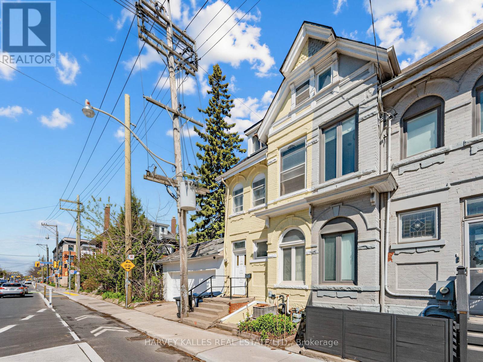 Townhouse at 258 HARBORD STREET, Toronto (Palmerston-Little Italy)