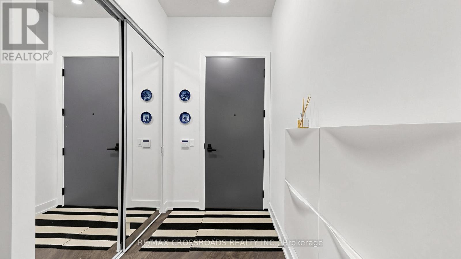 Apartment at 534 - 25 ADRA GRADO WAY, Toronto