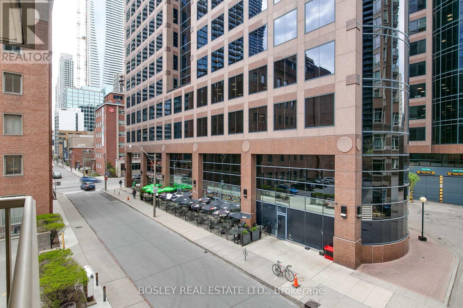 Apartment at 303 - 99 HAYDEN STREET, Toronto