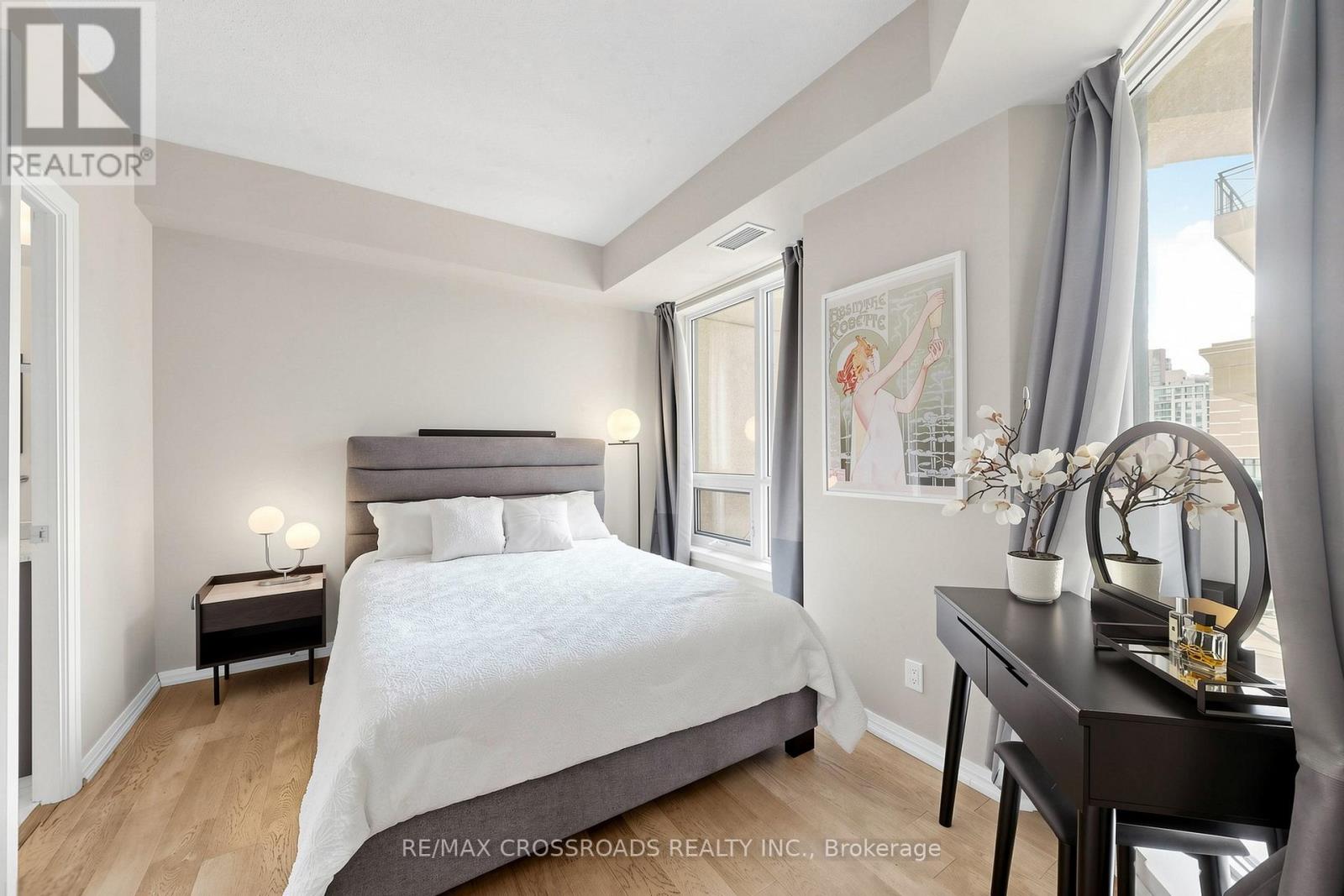 Apartment at 1201 - 35 HAYDEN STREET, Toronto