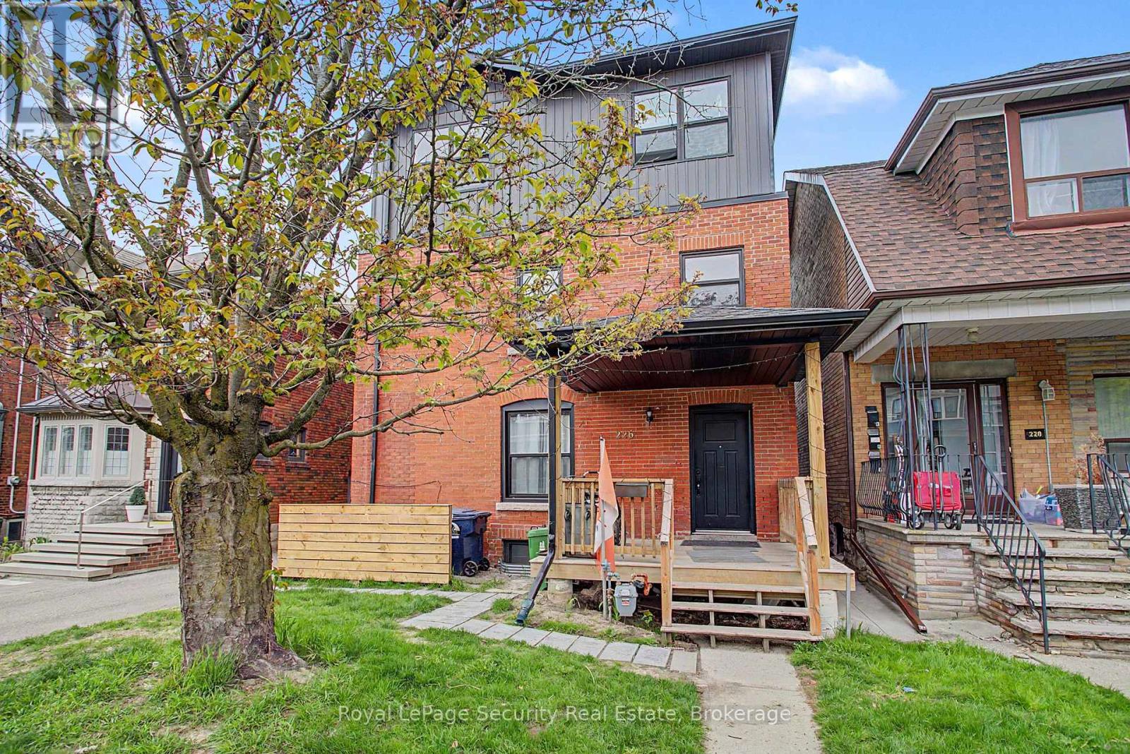 Detached at 2 - 226 LAUDER AVENUE, Toronto (Oakwood Village)