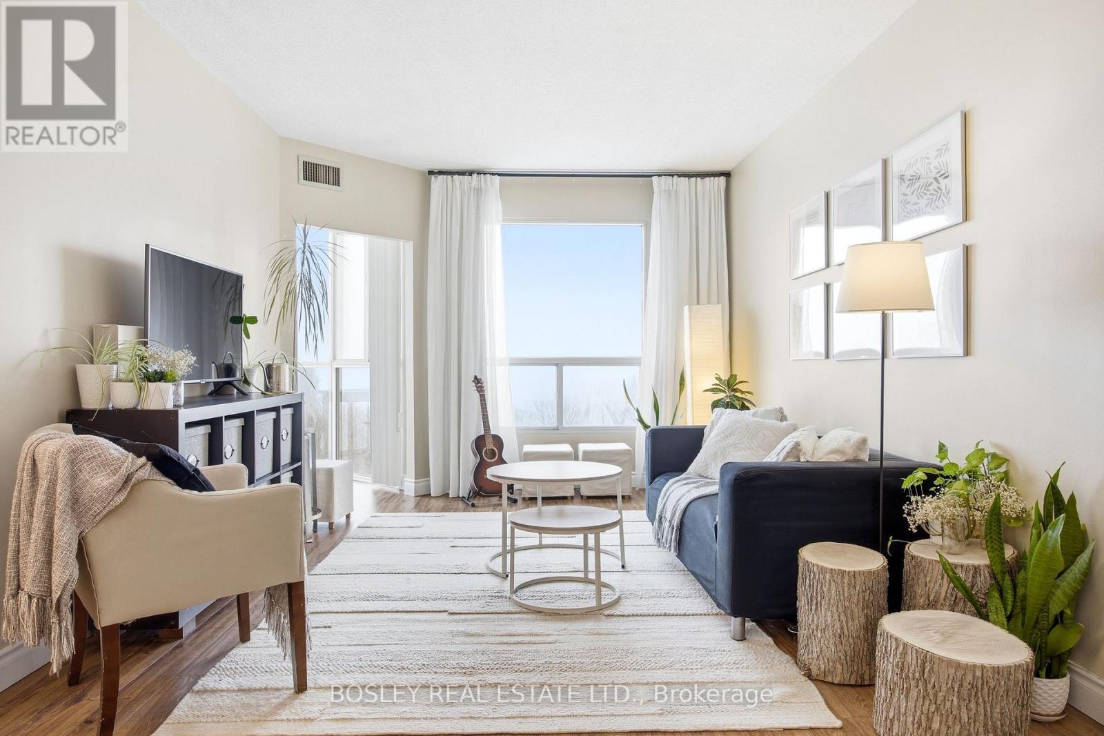 Apartment at 611 - 5 CONCORDE PLACE, Toronto (Banbury-Don Mills)