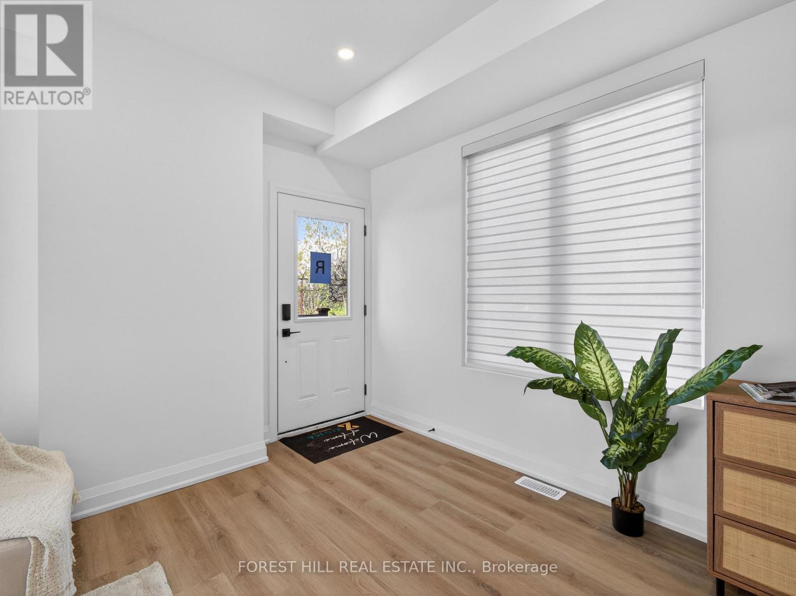 Detached at R - GARDEN - 1 DUNSMORE GARDENS, Toronto (Clanton Park)