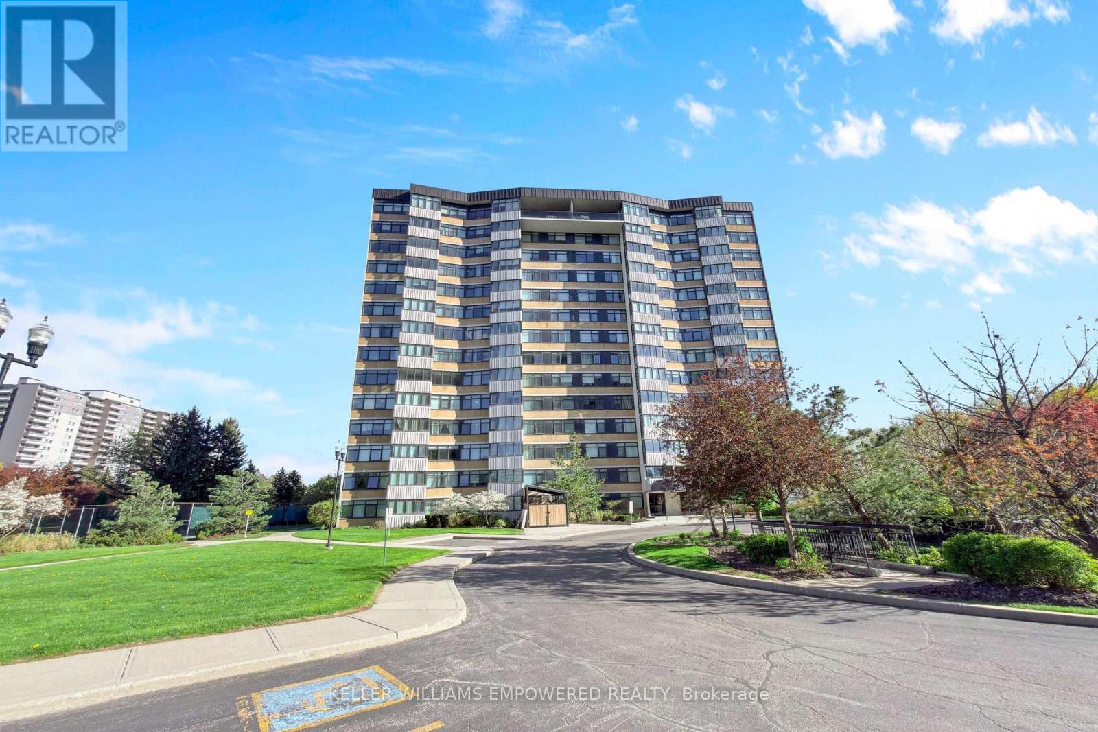 Apartment at 203 - 90 FISHERVILLE ROAD, Toronto (Westminster-Branson)