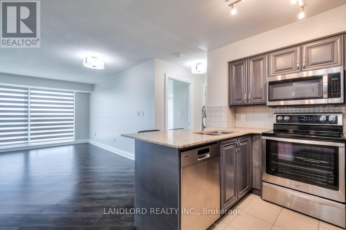 Apartment at 606 - 18 VALLEY WOODS ROAD, Toronto (Parkwoods-Donalda)