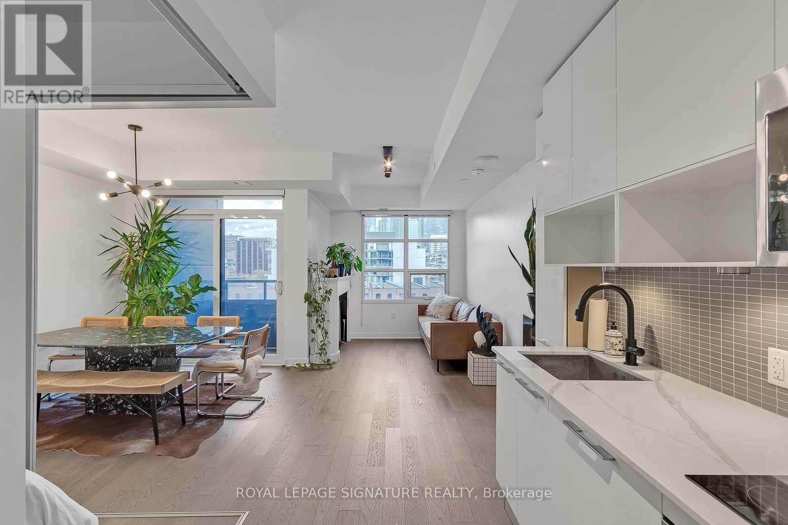 Apartment at 804 - 501 ADELAIDE STREET W, Toronto (Waterfront Communities)
